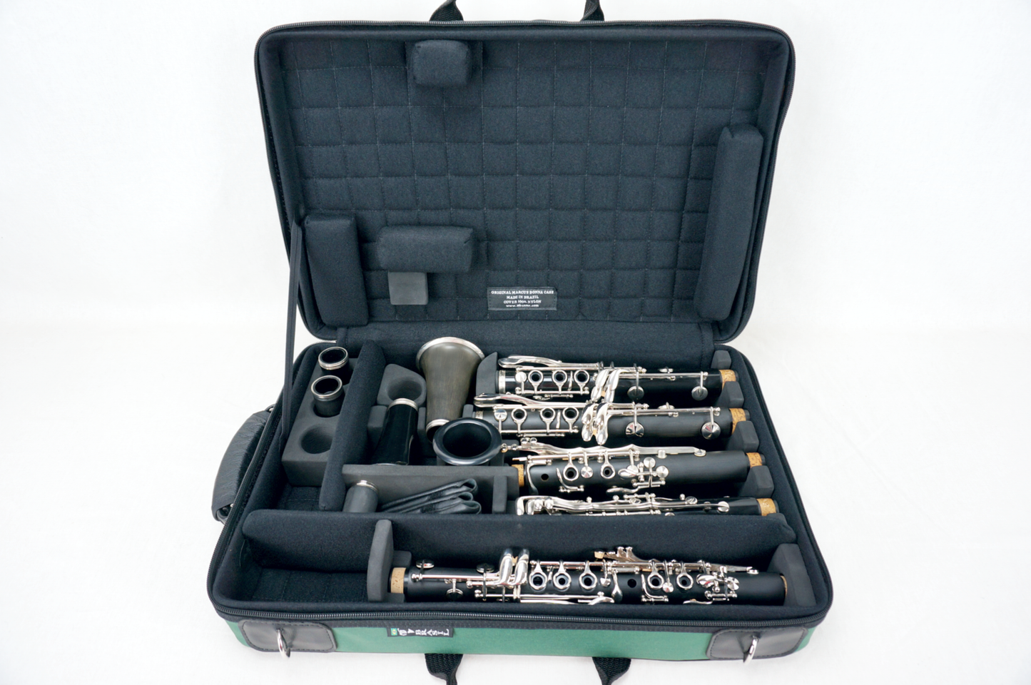 Estojo para 3 Clarinetes modelo MB